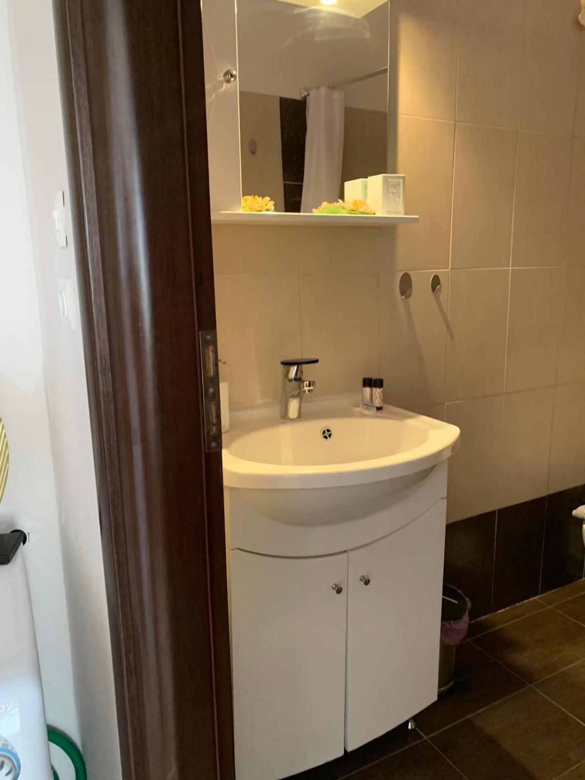 Kokkala Guestrooms Pokoj fotografie